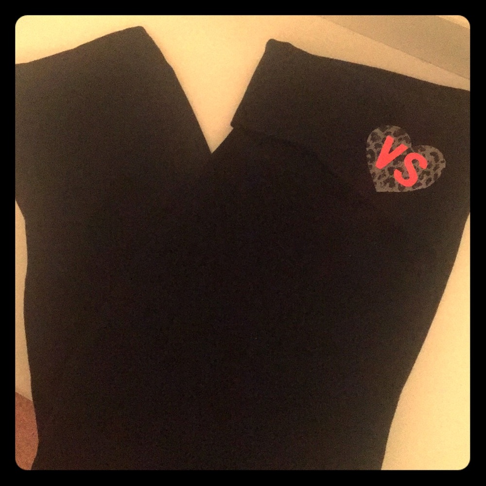 Victoria’s Secret crop leggings